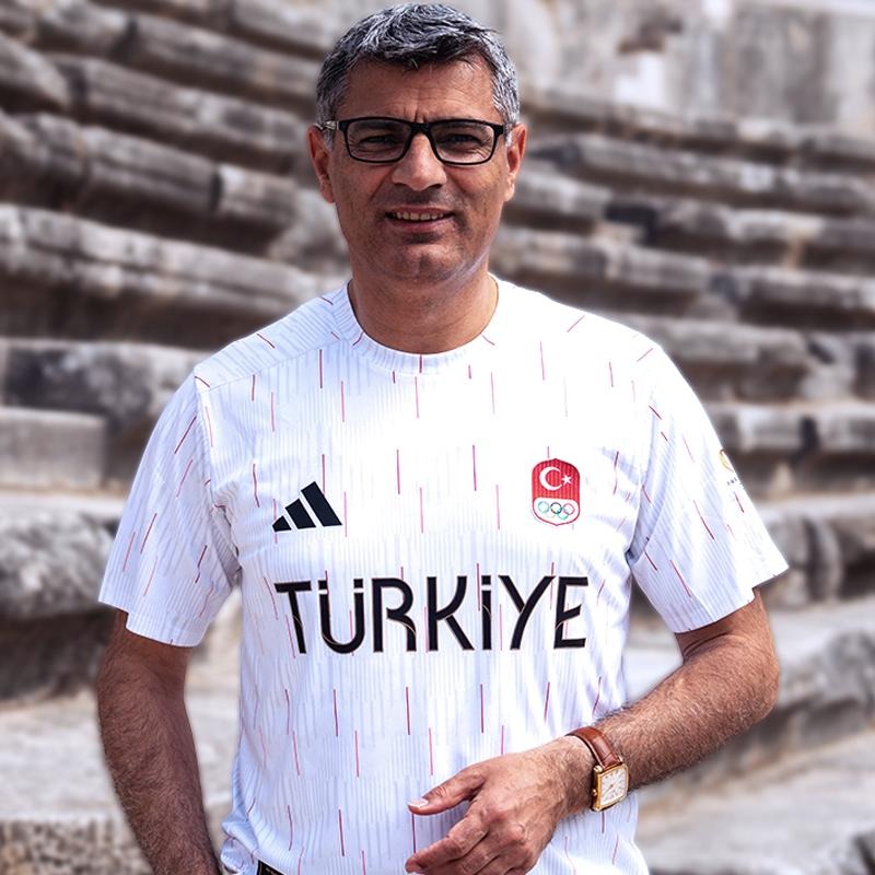 Welcome to Türkiye! 🇹🇷 🏆 Yusuf Dikeç, Olympic silver medallist and Türkiye's most famous shooter, shows us around Antalya, where NATO Ministers of Foreign Affairs are meeting today and tomorrow #ForMin