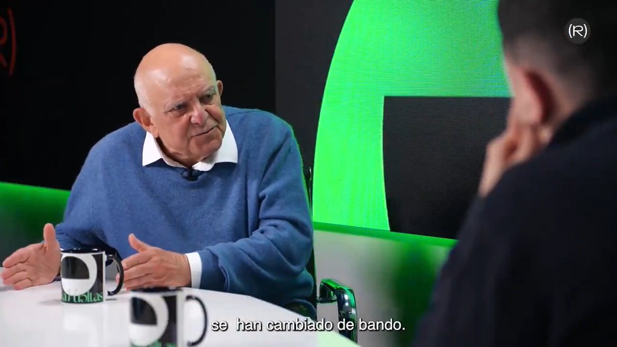 🔴 Mañana jueves podréis ver la entrevista que Pablo Iglesias le hizo al sociólogo y periodista Marco D'Eramo Un pequeño adelanto 👇🏾