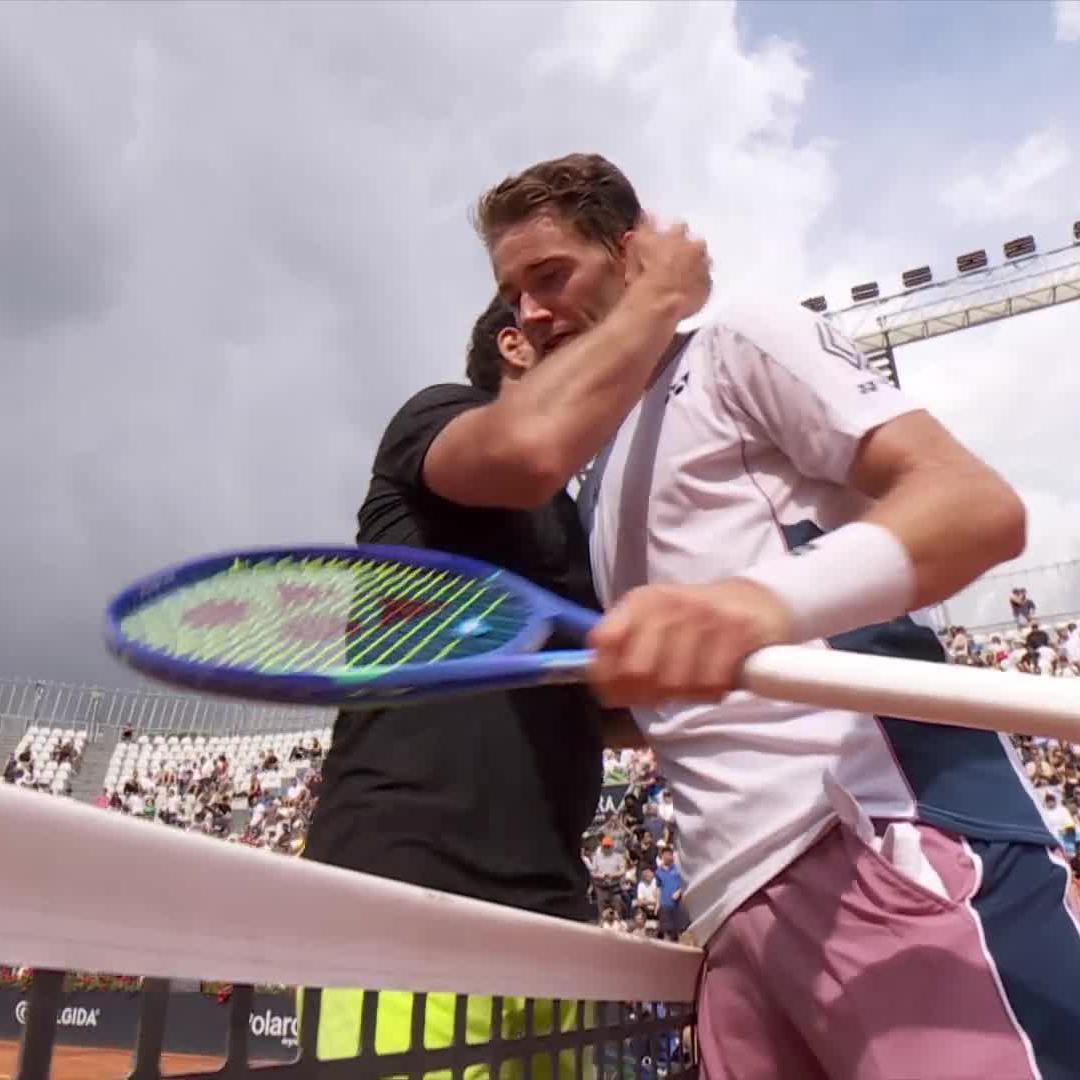 Last 8 incoming 🎱 Casper Ruud extends his winning run to 9 matches as he defeats Munar 6-3 6-4 #IBI25