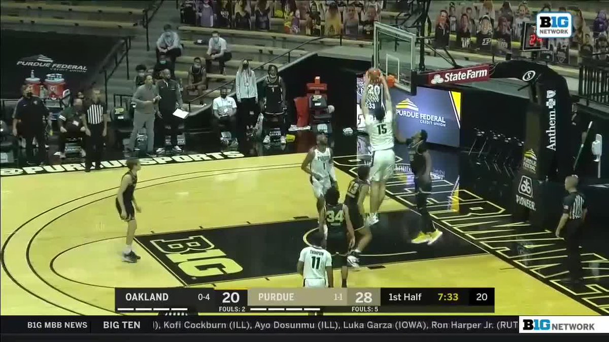 HBD, zach! 🥳 We're celebrating with the 2x NPOY's highlights from his Mackey Arena debut 👇 #B1GMBBall x Purdue Men's Basketball