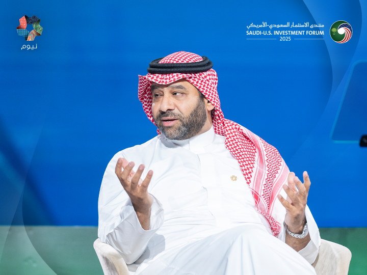 شارك ريان فايز، نائب الرئيس التنفيذي لنيوم، في جلسة بعنوان "خطط الغد: إعادة تعريف الحدود الحضرية والاقتصادية" ضمن منتدى الاستثمار السعودي - الأمريكي 2025، استعرض خلالها دور #نيوم في دعم التنمية الاقتصادية وتعزيز الابتكار لبناء مستقبل حضري مستدام.