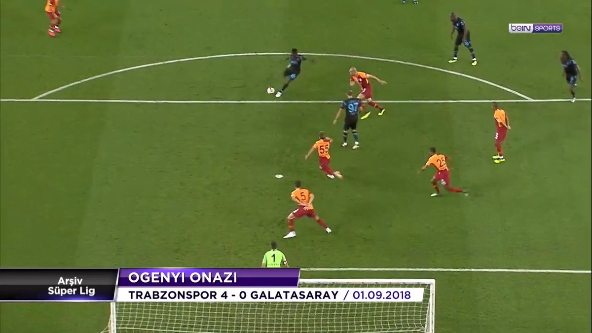 Onazi'den sonra aldığımız tüm 6 numaralar arasında yalnızca Siopis'ten verim alabildik. Rize maçında sakatlanmasa, muhtemelen lige damga vuracak bir 6 numara olacaktı. Ondan sonra futbolu bırakma noktasına geldi adam.