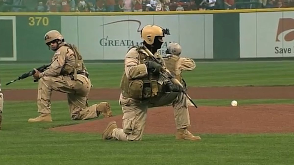 When Navy SEALs safely delivered the game ball into a "hostile landing zone" 🇺🇸👏