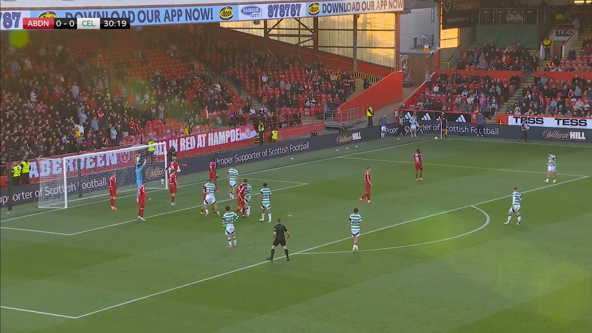 🗣️ “He’s been out in the cold but when he’s comes in, he’s done alright!” Maik Nawrocki heads Celtic in front against Aberdeen - his first goal for the club 🍀