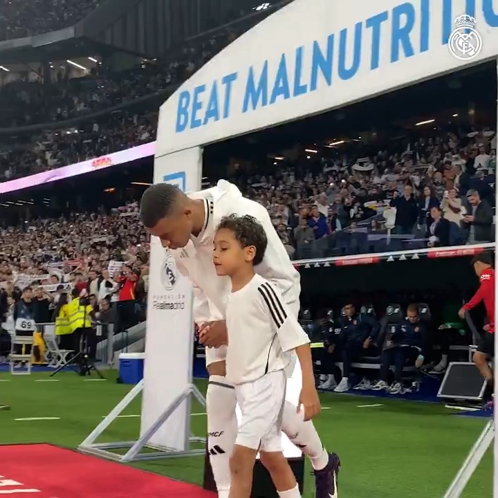 🤍 HALA MADRID! 🤍 👉 Abbott