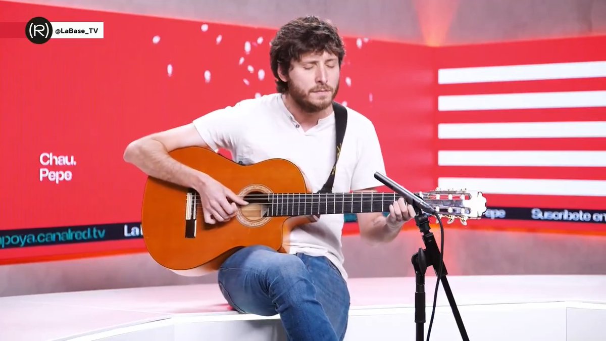 🔴 Alfonso Gardi (Alfonso Gardi - Nuestro Ahora) rindió homenaje a Pepe Mujica con su voz y su guitarra en La Base 📺