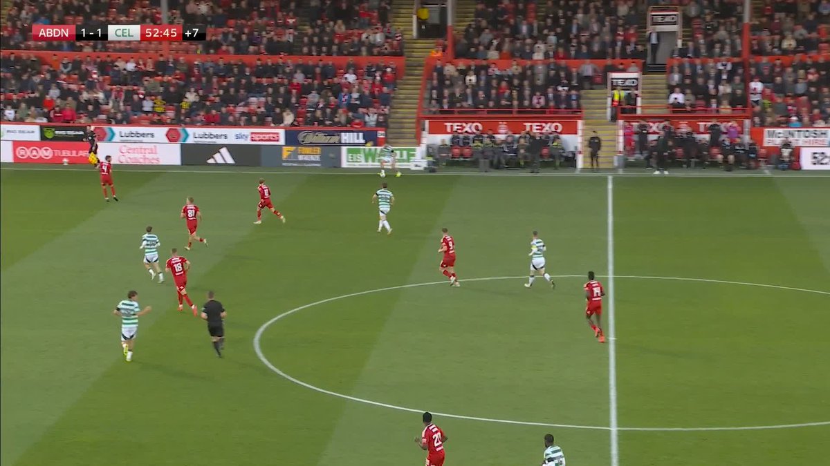 Yang puts Celtic ahead just before half time! 👏