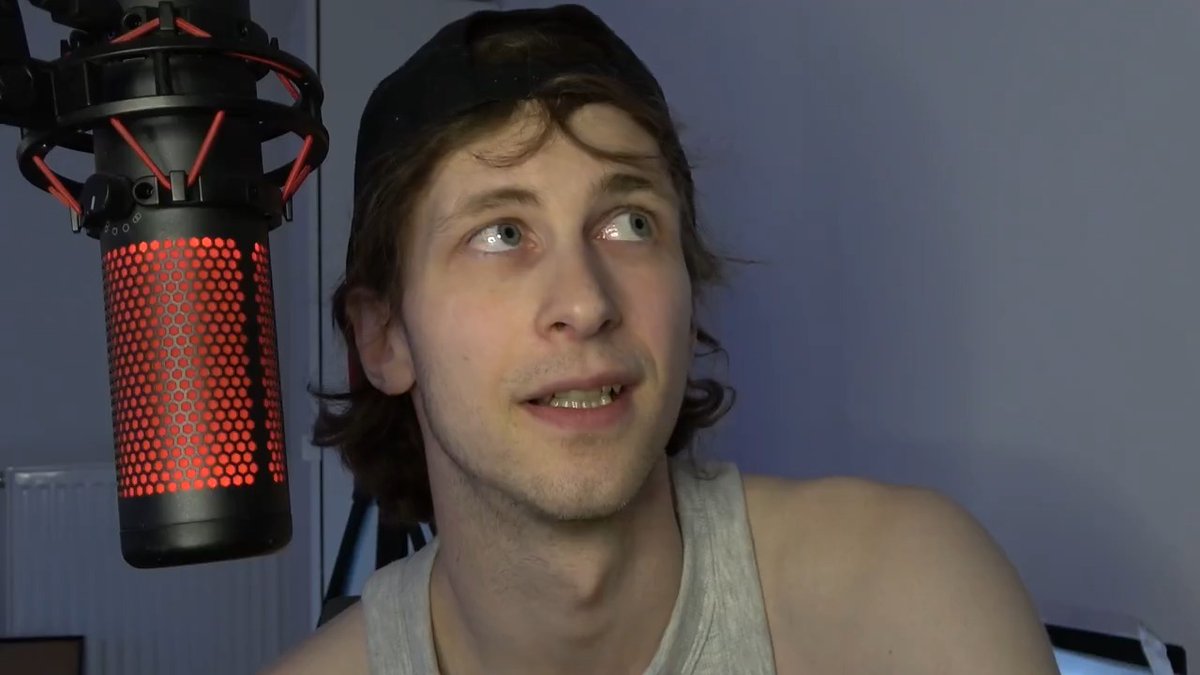 I need to get something off my chest 10 years ago I got groomed into having a "exposure" and blackmail kink, and it the emotional impact this has on me is becoming unbearable. it's not hot. it just sucks. if you need help with your destructive kink, feel free to DM me...