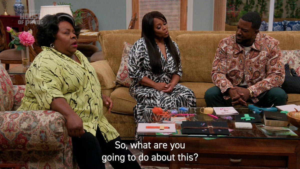 SNEAK PEEK: Calvin sees red in a new episode of #HouseofPayne TONIGHT at 9/8c on BET! 🤯