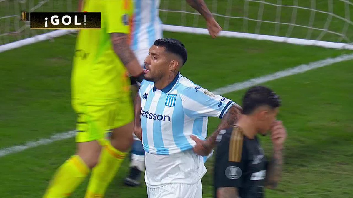 ¡¡¡SE BAILA CUARTETO EN AVELLANEDA!!! Rocky Balboa la empujó para anotar el 4-0 de Racing ante Colo Colo. 📺 Mirá TODA la CONMEBOL #Libertadores por #DisneyPlus Premium