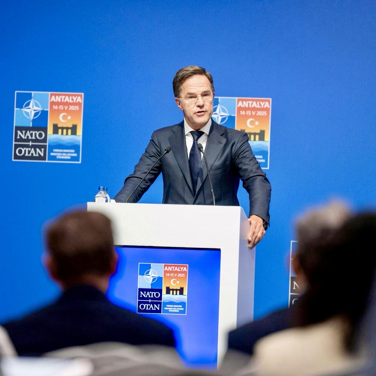 ❝Increased defence spending is essential to our security. It is needed to meet the capability targets that Allies will soon agree and to ensure that the Alliance is ready to face any threats and challenges.❞ — Mark Rutte Mark Rutte at #ForMin in Antalya 🇹🇷