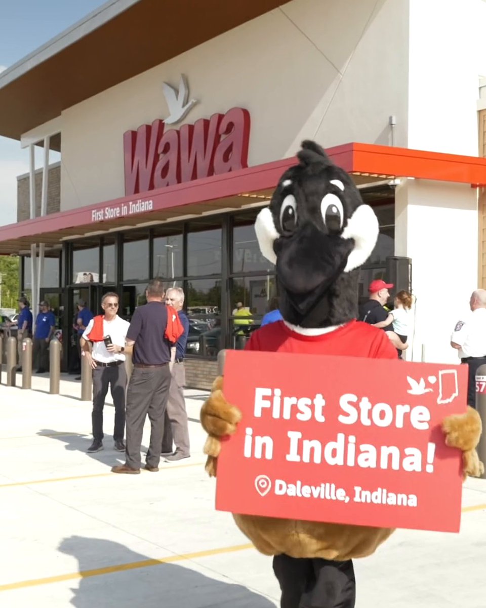We officially opened our doors and hearts in Indiana for the first time ever! ❤️ Cheers to our partners and new friends! Excited to open more Indiana stores this month in Noblesville and Clarksville! We're open 24/7 with fresh food and friendly faces. Can't wait to serve you!