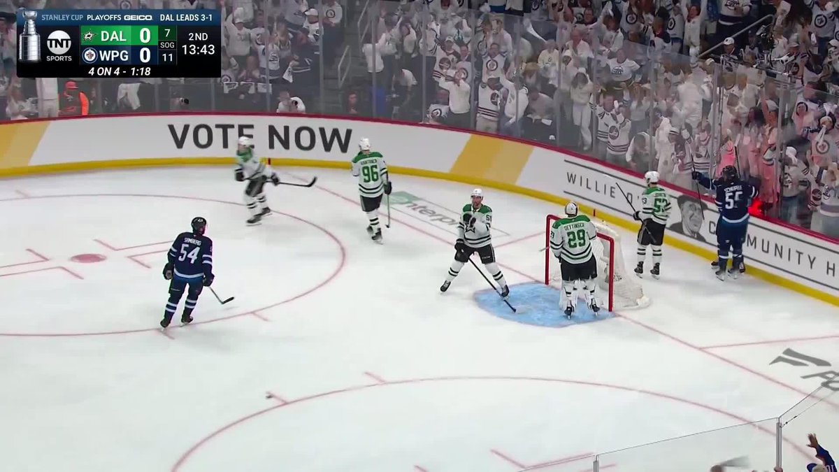 MARK FRICKEN SCHEIFELE OPENS THE SCORING 🛩️