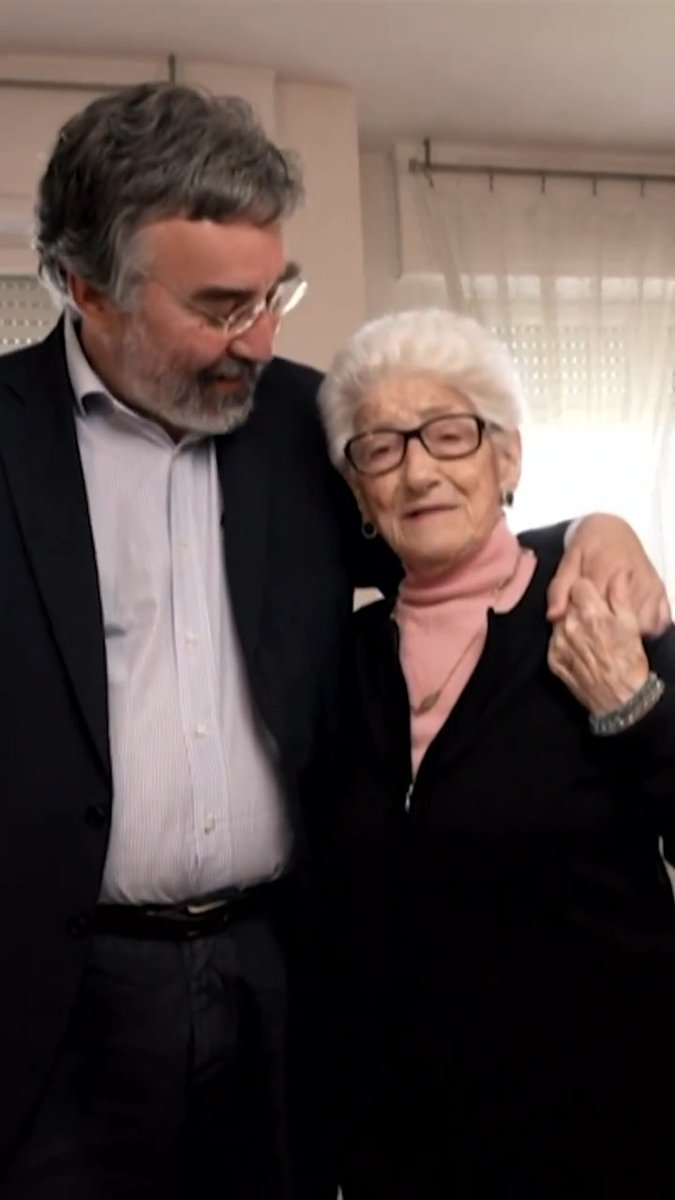 Per quello che hai fatto 80 anni fa, e tutta la tua vita. Teresa Vergalli ci ha lasciato. Staffetta partigiana, nome di battaglia Anuska, cocciuta. Teresa, grazie. #ilcavalloelatorre