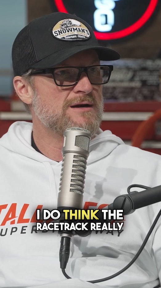 Both Dale Earnhardt Jr. and Kevin Harvick would love to see North Wilkesboro Speedway get a points race.