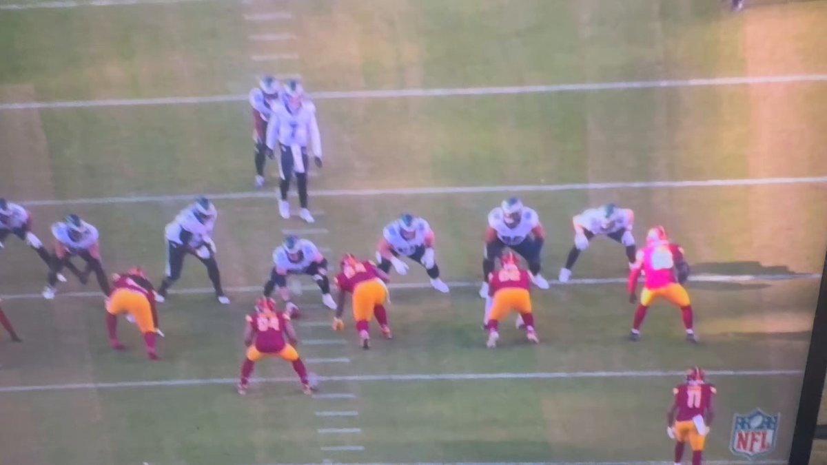.Philadelphia Eagles Washington Commanders Saquon Barkley 1/7 TD's of 60+ yards off of a Power Counter Trey Play. Timing and Execution here is flawless. #BaldysBreakdowns