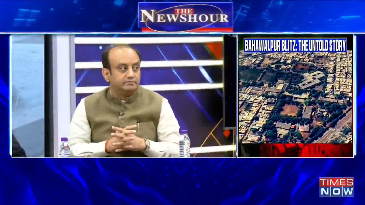'#OperationSindoor' Decoded Today, because the narrative has turned so decisively against Pak, I guarantee Asim Munir is going to break the ceasefire...: Abhijit Iyer-Mitra @TheNewshour | @NavikaKumar