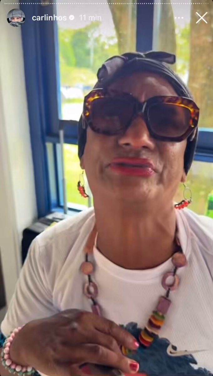 Carlinhos Maia mandando indireta para Deolane Bezerra “ex presidiári* não quero conversar” KKKKKKKK