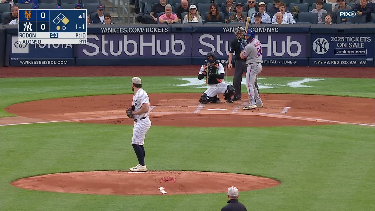 Juan Soto has a stolen base!
