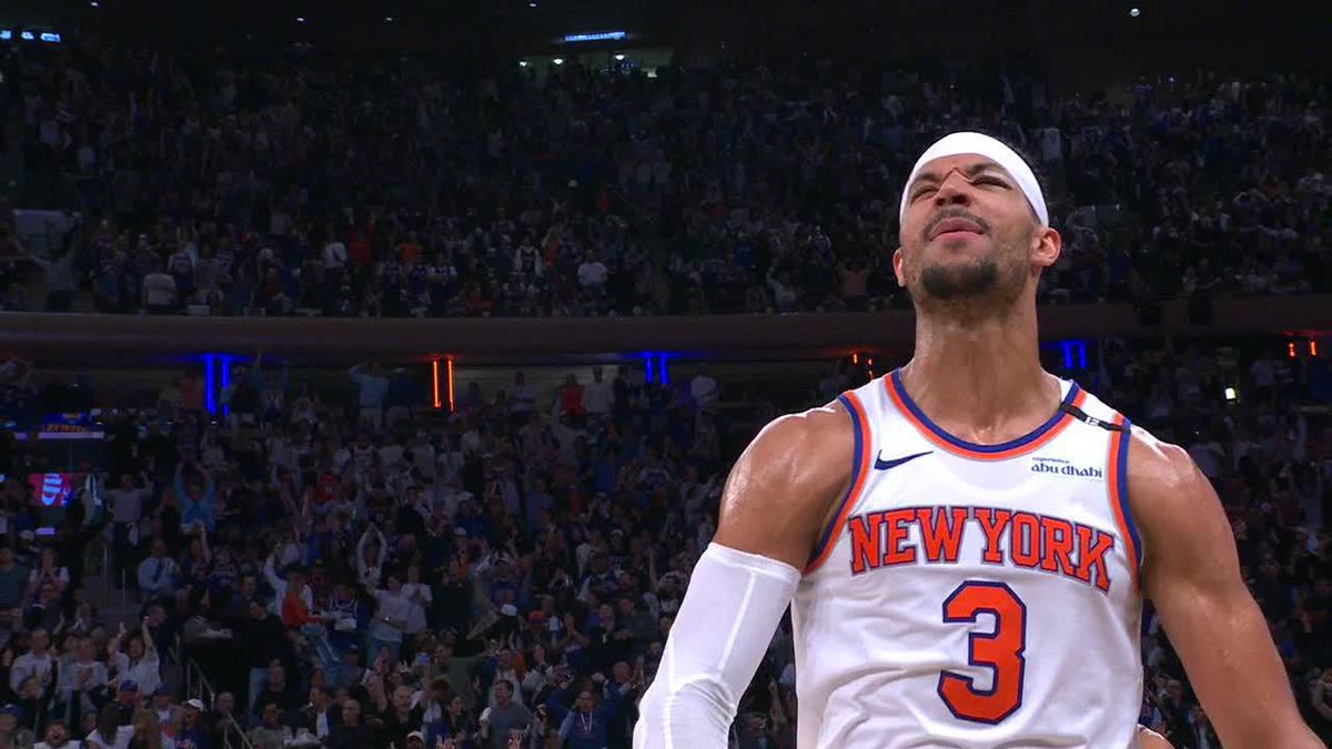 Amazing job by ESPN cutting the broadcast to listen to an arena that hasn't seen this level of success in over 20 years