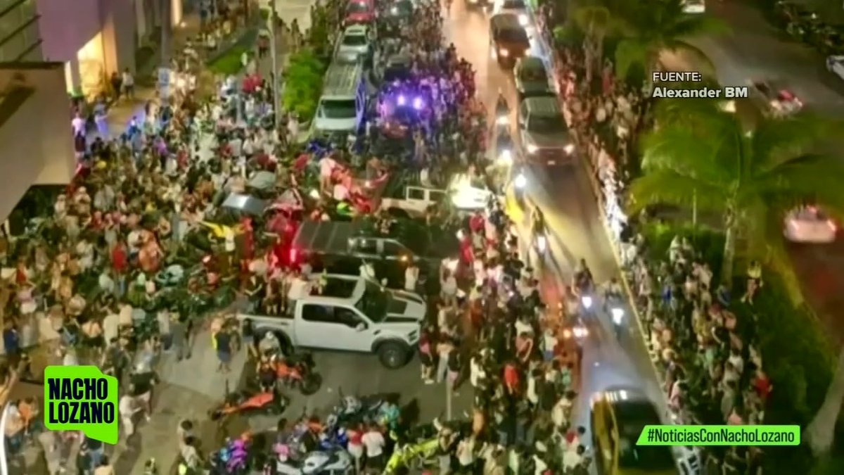 Suman cinco muertos en el #AcaMoto2025, un encuentro que reúne a más de dos mil motociclistas en #Acapulco. Una de las víctimas fue atropellada por un biker que realizaba arrancones. El evento ha generado malestar incluso en los hoteleros. Pero ¿qué dicen los organizadores?