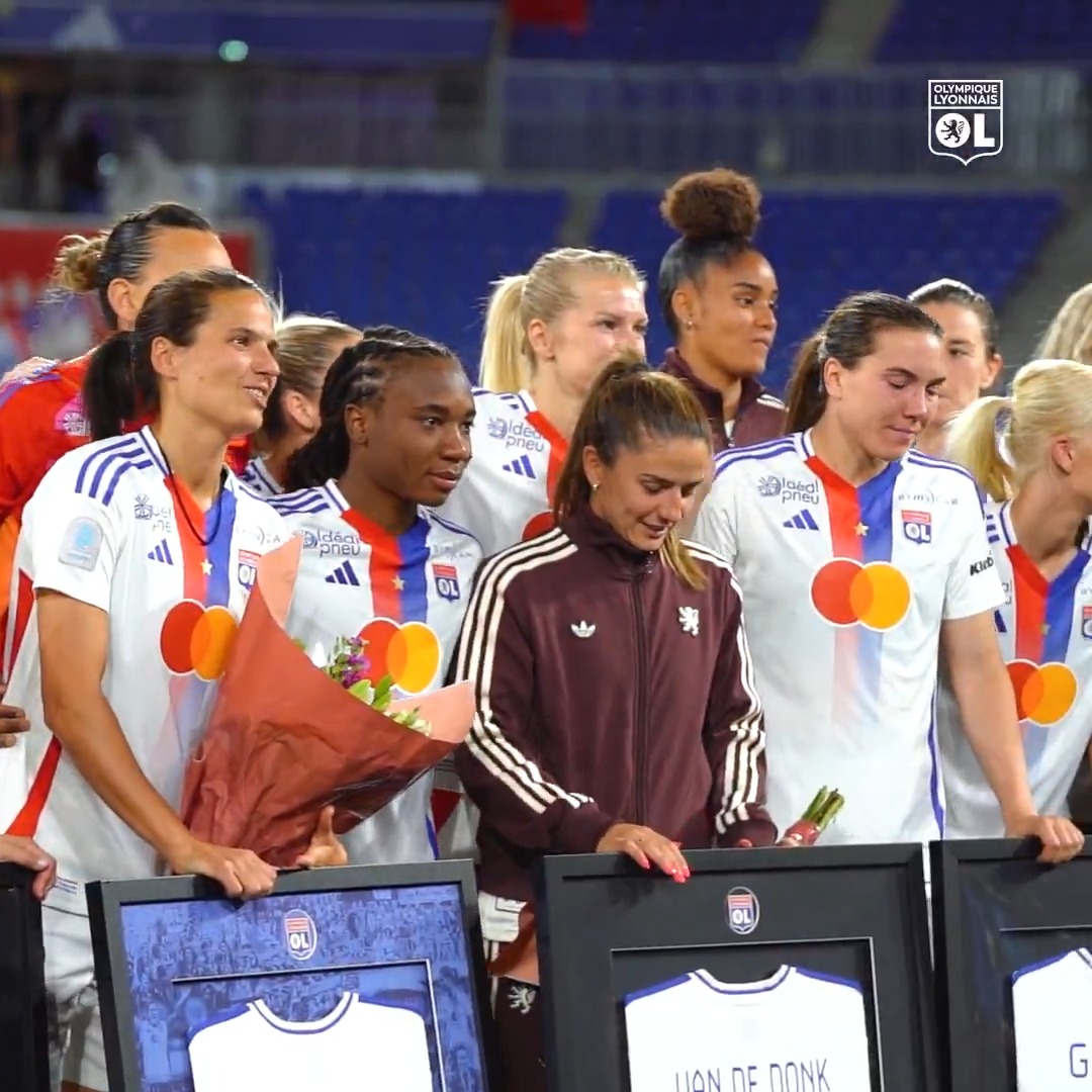 Merci les filles. ❤️💙🥹 Le club souhaite remercier les joueuses qui partiront à la fin de la saison. ✨