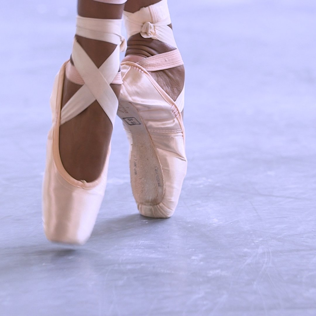 How ballerinas customize their pointe shoes