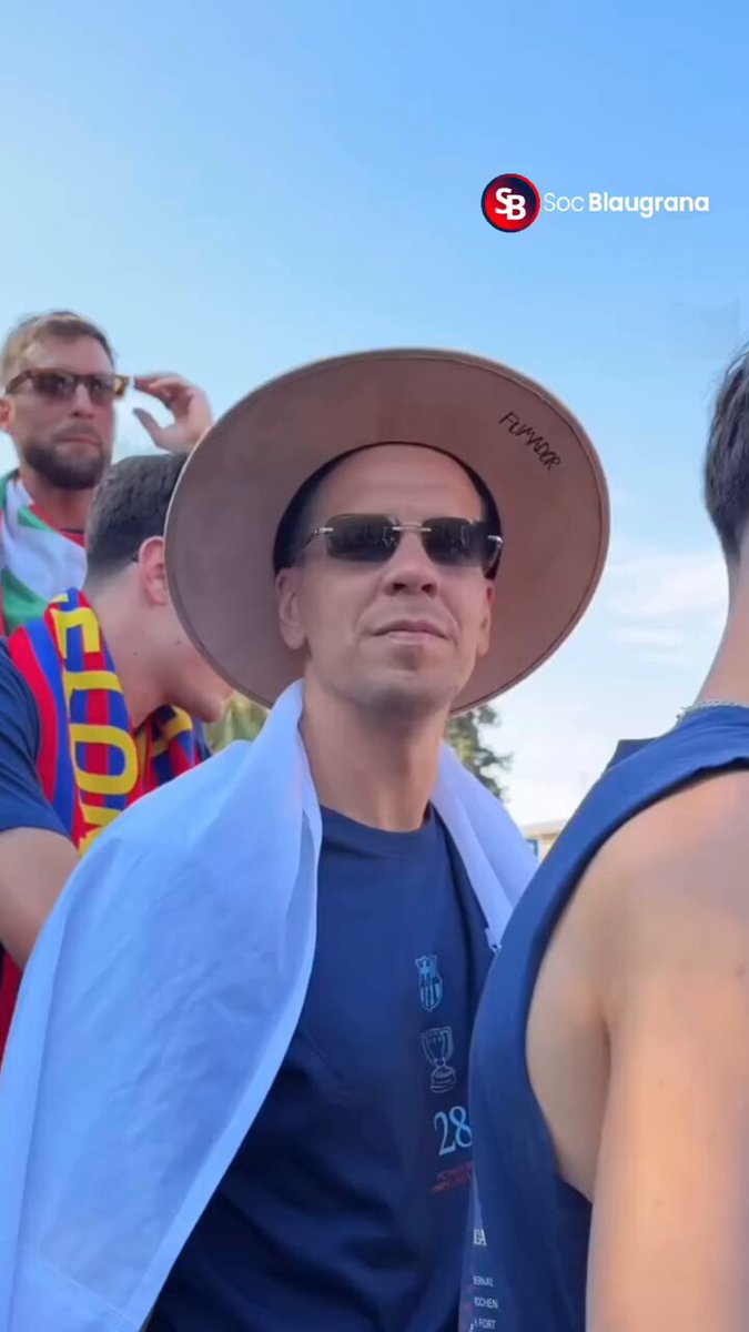 4 meses y 15 días le han servido a Szczęsny para convertirse en ídolo del barcelonismo. ¡Qué bueno que viniste, Tek!💙❤️