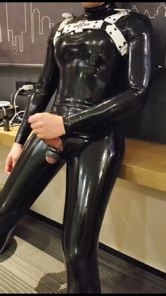 《丝丝入扣》正片放送🤣 #rubber #latex