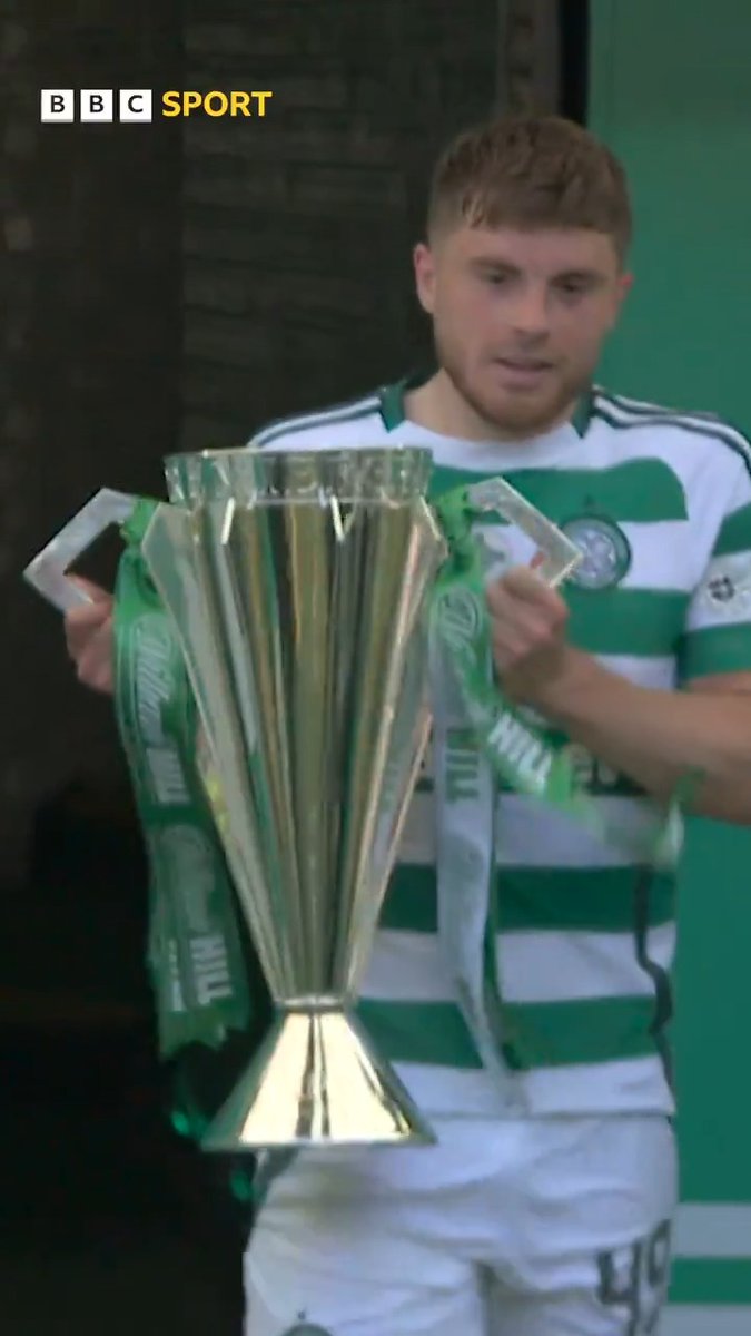 'It's been unbelievable' 👏 James Forrest, Celtic's most decorated player of all time, delivers the Premiership trophy 🏆 #BBCFootball