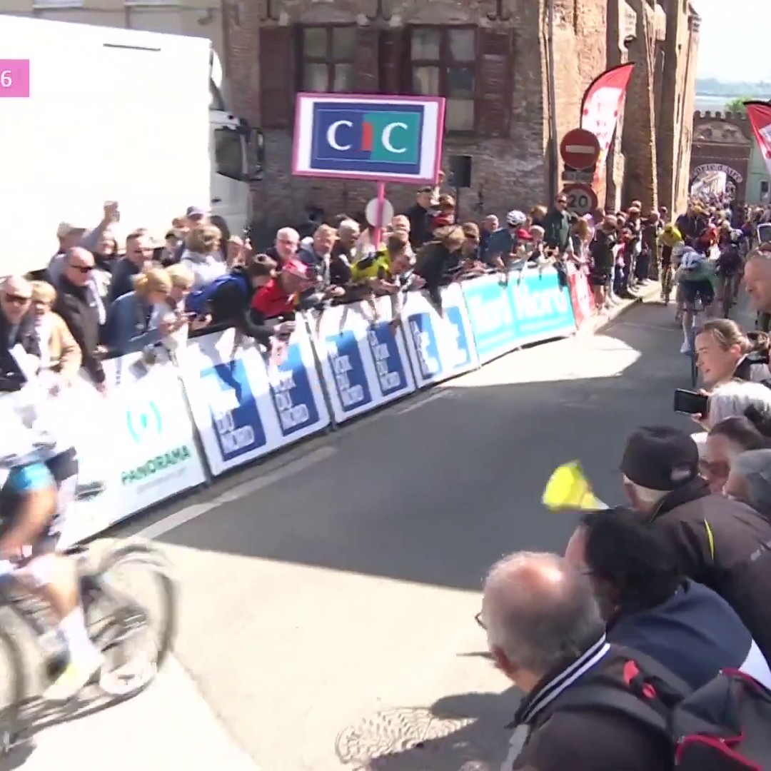 SAM WATSON CLIMBS TO THE STAGE AND OVERALL LEAD! 🚀 A huge team performance from the Ineos Grenadiers sees them set up the young Brit for the stage win in Dunkerque 🙌