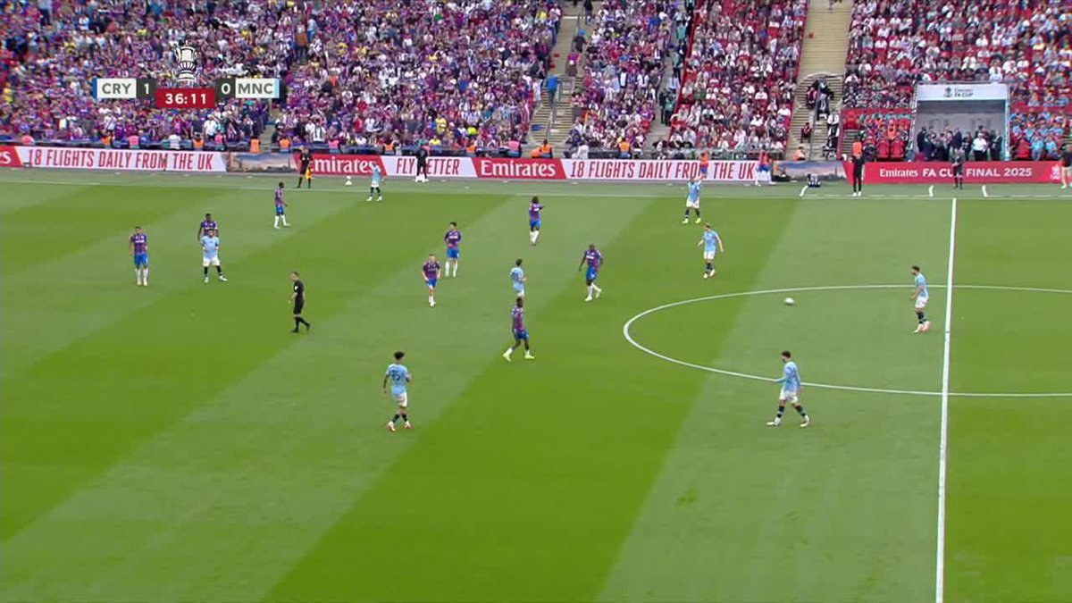 Omar Marmoush took the pen instead of Haaland to potentially equalize the FA Cup final and it was saved 😮