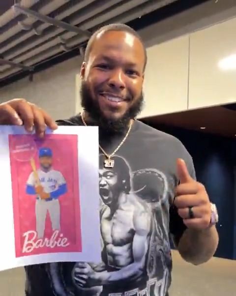 Hi, Barbie 👋 Happy Barbie Day from your Blue Jays 😁✨