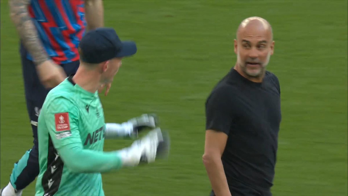 Some words exchanged between Dean Henderson and Pep Guardiola after full-time 👀 #ITVFootball | #EmiratesFACup