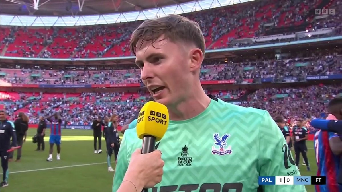 "I lost my dad at the start of the season... but he was with me here today." 🙏 Dean Henderson dedicates Crystal Palace's FA Cup win to his late father ❤ #FACup