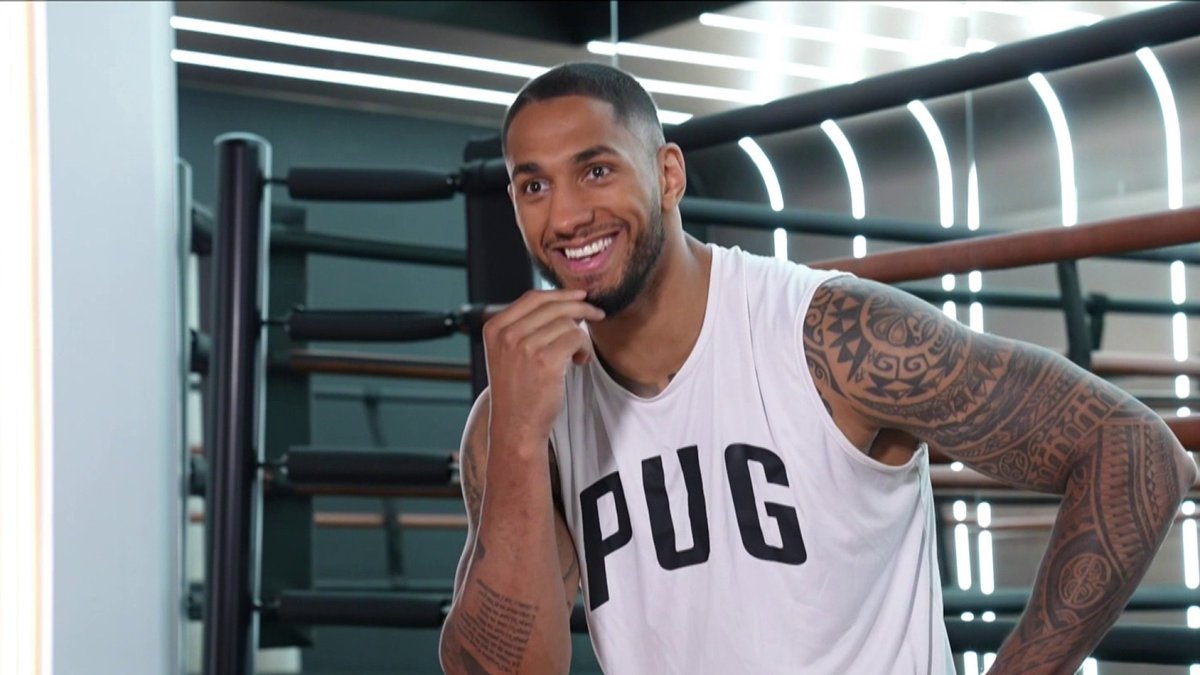 🥊 #TLS | Tony Yoka, le combat de la dernière chance 🔥 Tony Yoka défie ce samedi soir le Russe Arslan Yallyev, un solide client invaincu en seize combats et mieux classé que lui chez les poids lourds : confessions ! ▶️ L'émission en replay :
