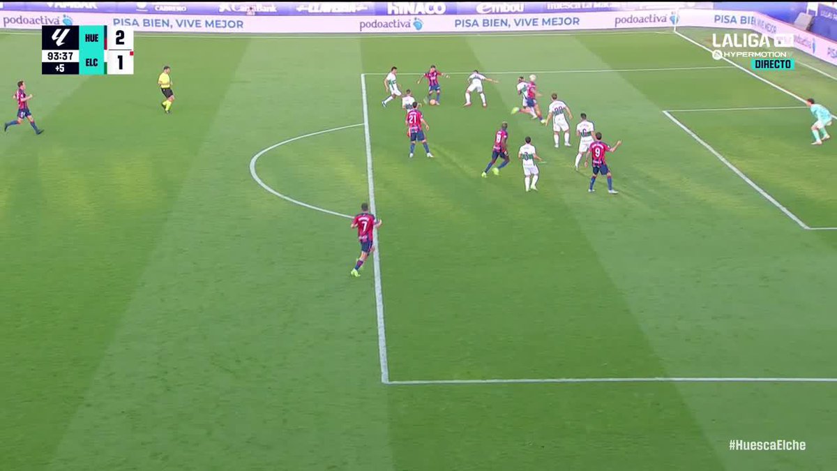 En el 93, para decir que la SD Huesca quiere seguir soñando con el playoff, para poner patas arriba el ascenso directo y para demostrar que esta liga sigue siendo una locura.