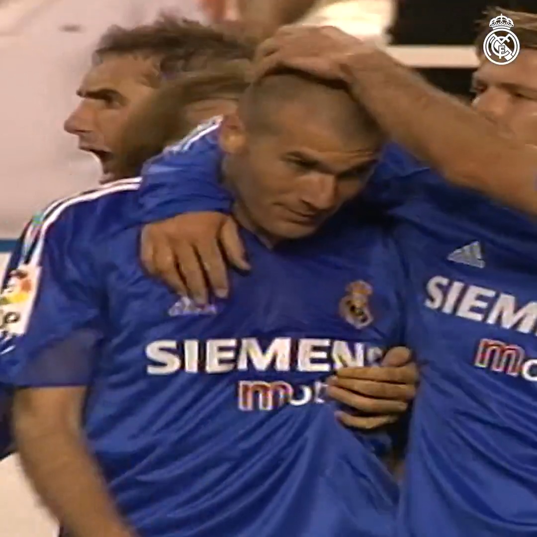 🚀 Zidane 🚀 🆚 Sevilla FC 🗓️ 2004/05