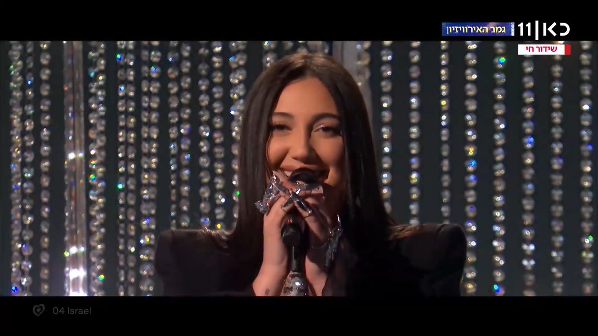 Yuval, we are so proud of you tonight!!! This is resilience. This is hope. This is Israel 💙🇮🇱 Watch Yuval’s heart stopping performance and VOTE #04 at