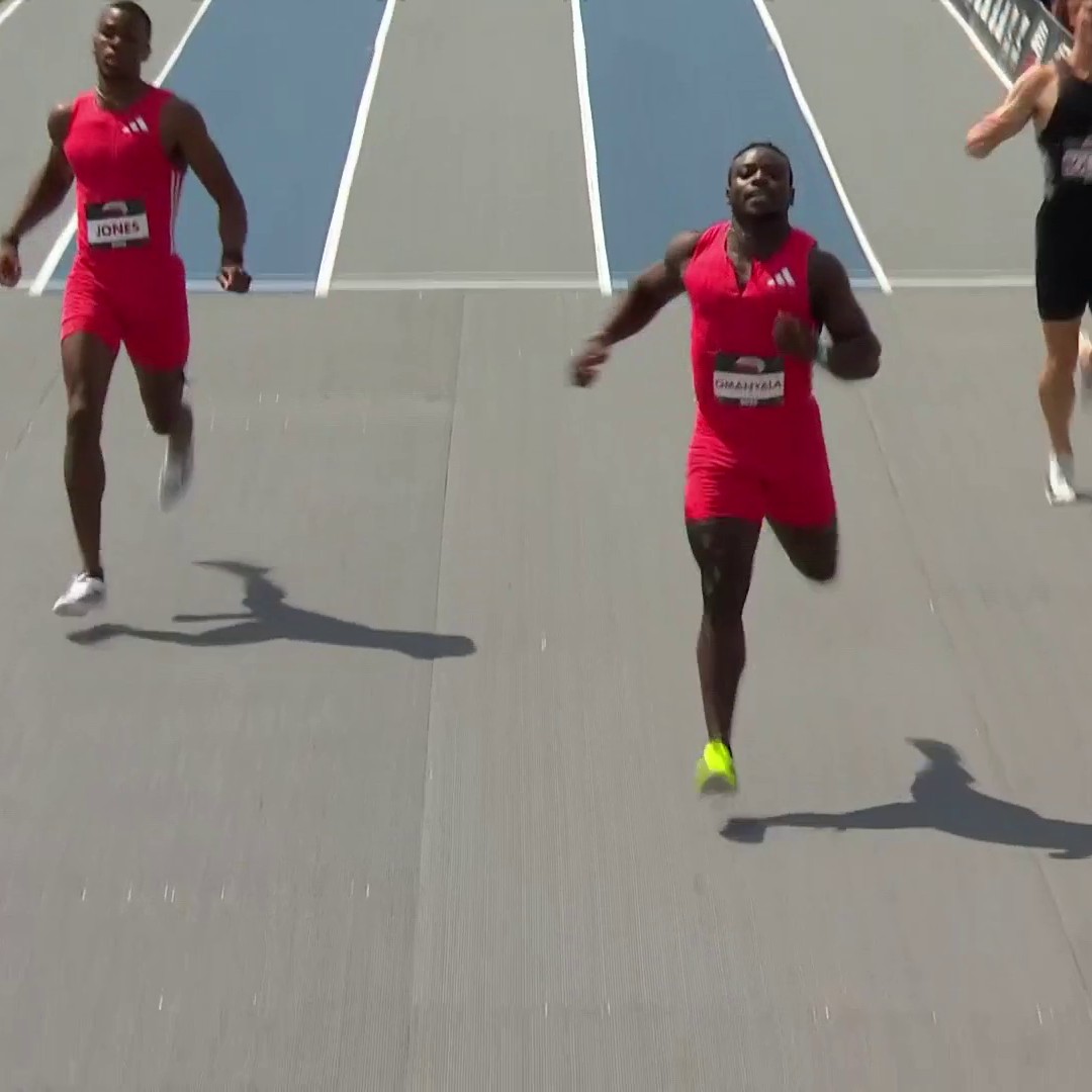 Atlanta men's 150m race into a -1.1 headwind 14.70🇰🇪Ferdinand Omanyala 14.93🇧🇸Terrence Jones 15.15🇺🇸Matthew Boling