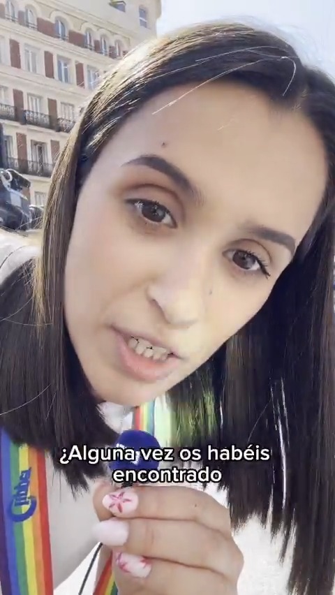 VÍDEO | 🤼 🇮🇨 Histórica luchada canaria invade Madrid con 24 toneladas de arena volcánica Por Rita Cardeira