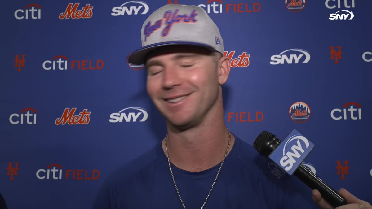 Pete Alonso was asked what the atmosphere would be like if the Mets and Yankees ever played in the World Series: "It'd be electric, but any chance we can avoid the Van Wyck, that'd be great" 😂