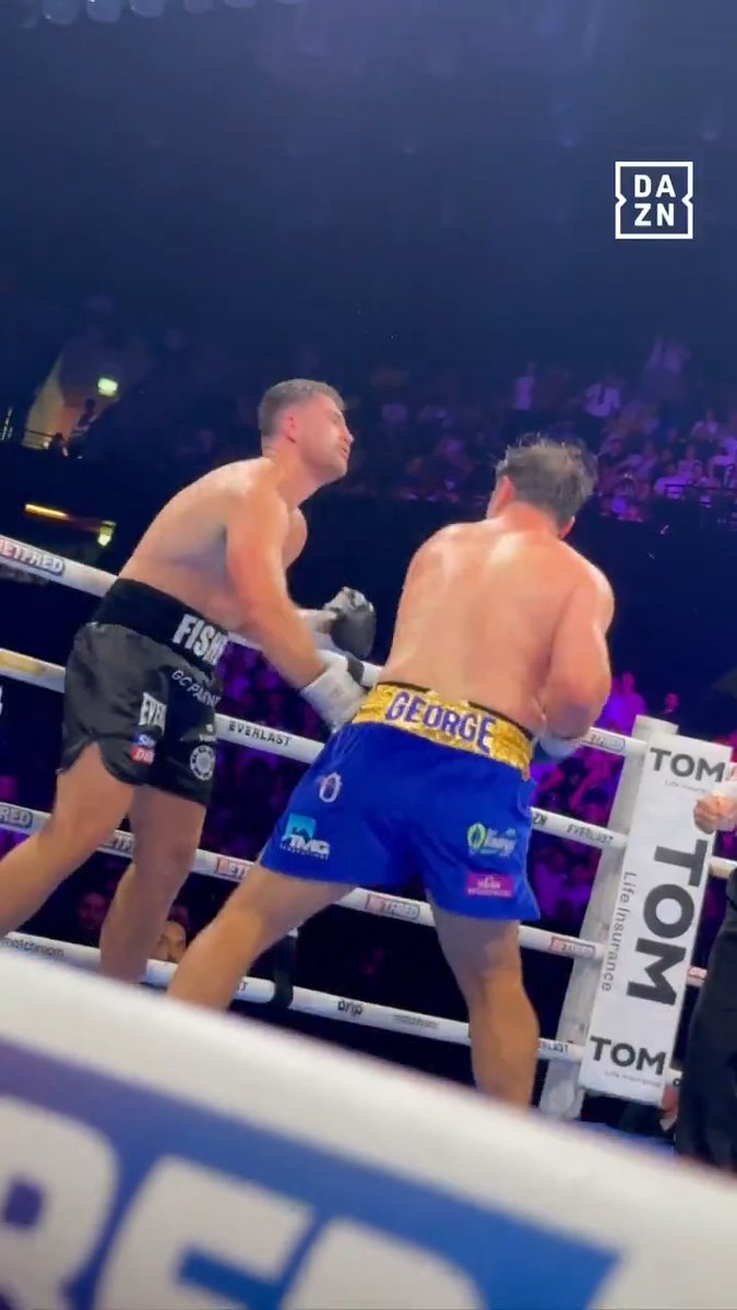 The ringside angle of 𝗧𝗛𝗔𝗧 Dave Allen finish 🤯 #FisherAllen2