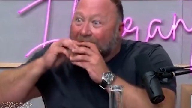 This is why @realalexjones quit eating pizza