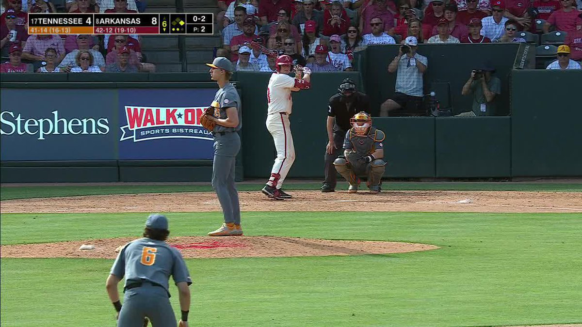 Peebs got 'em to end the inning! Gotta keep applying the pressure. 📺 #GBO // #OTH // #BeatArkansas