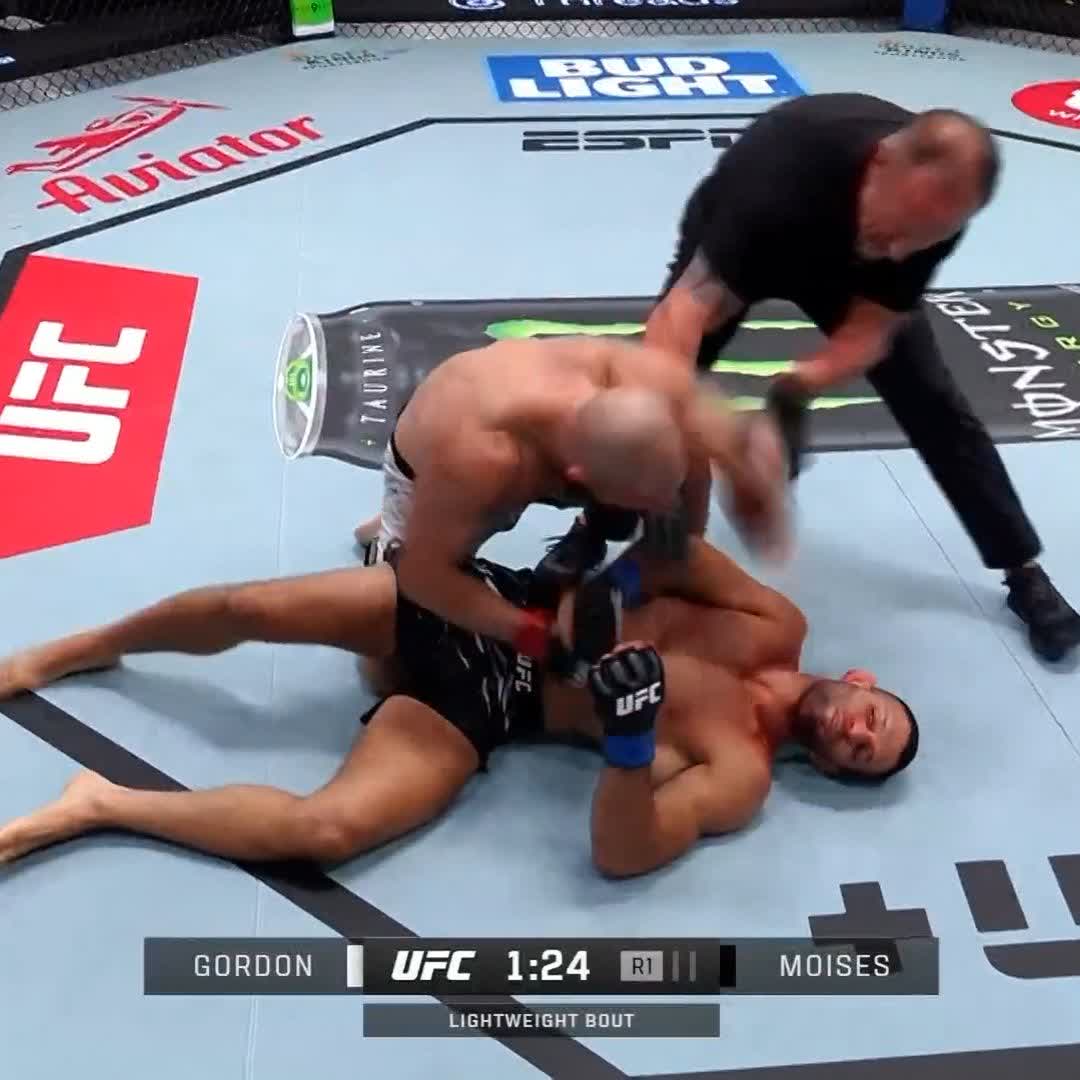 That overhand right 😮💨 Jared Gordon gets it done in one! #UFCVegas106