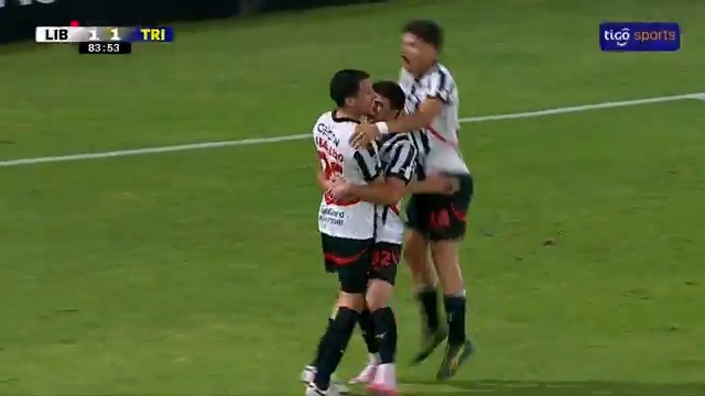 Beto De La Cruz no supo qué hacer con la pelota, regaló y ahí apareció Hernesto Caballero: Libertad 1-1 Trinidense.
