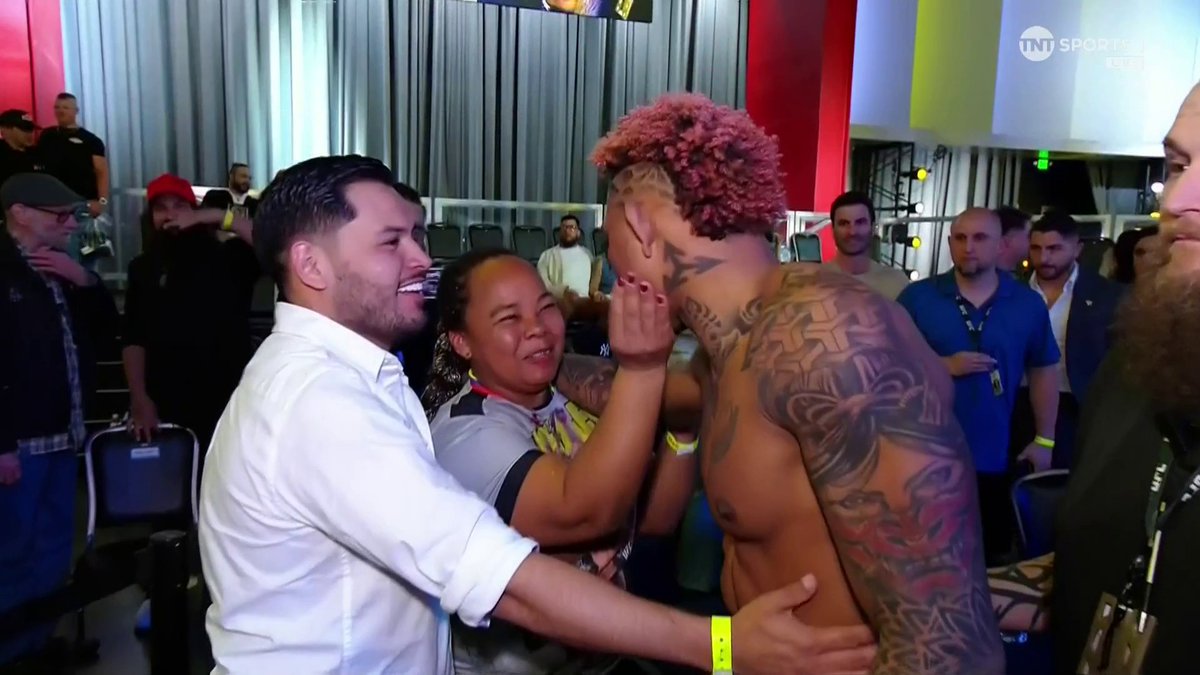 AMAZING SCENES POST FIGHT FOR MICHAEL MORALES ♥️ #UFCVegas106 | LIVE on TNT Sports & discovery+