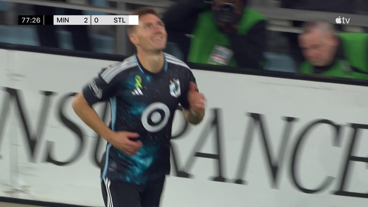 Into the game ✔️ Into the scoresheet ✔️ Julian Gressel delivers his first goal for Minnesota!