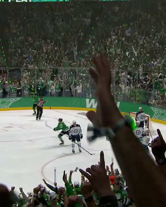 THE STARS ARE HEADED BACK TO THE WESTERN CONFERENCE FINAL 🚨 Thomas Harley scores the game-winning goal in OT 🌟